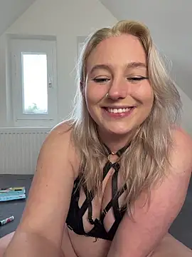 Onlymiasophie webcam