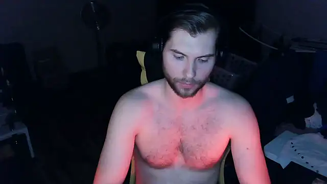 ironman220 (M young) - naked