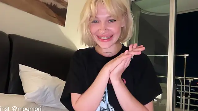 Golden_Aline live sex cam