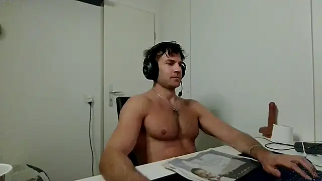 alpha-hunk webcam
