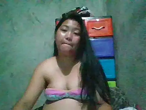 nikki_zapphire webcam