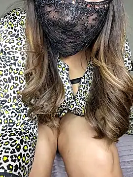 Webcam Model (Hoot-sabriinaa)  is live.Free join now!