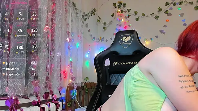 KrisTyBooBsin webcam