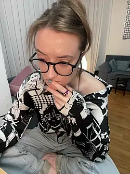 Persephone_Kore webcam