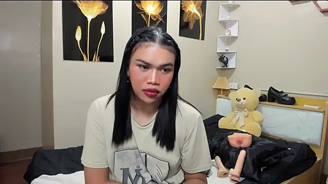 hugecelestina webcam