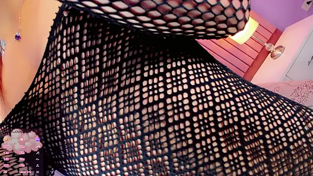 Camille_deluxe webcam