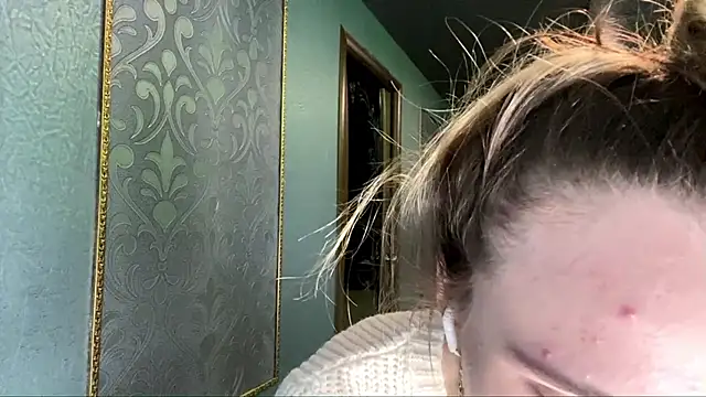 CarmelaLiebherr webcam