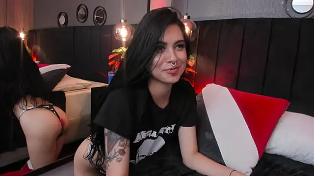 dakota_blaze__ - DAKOTA_BLAZE__'s free webcam - UK Sex Cams