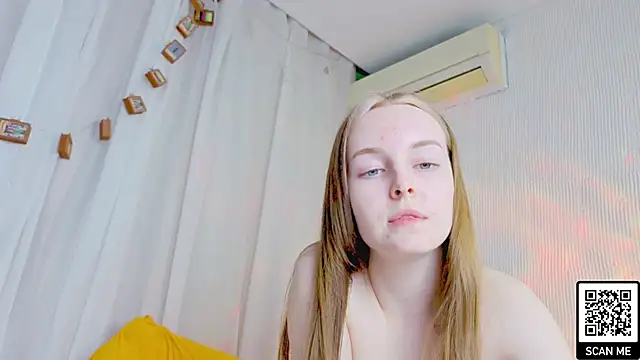 bae_cake_ webcam