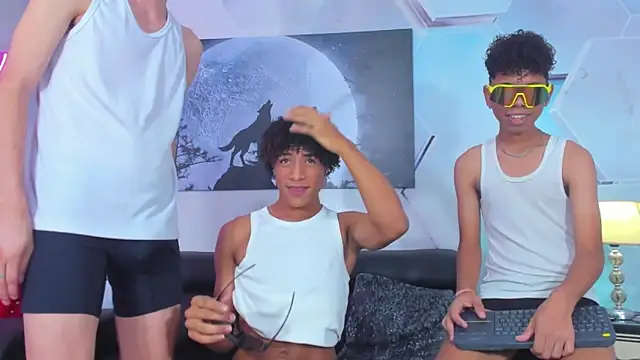 Spicy_guys live sex cam