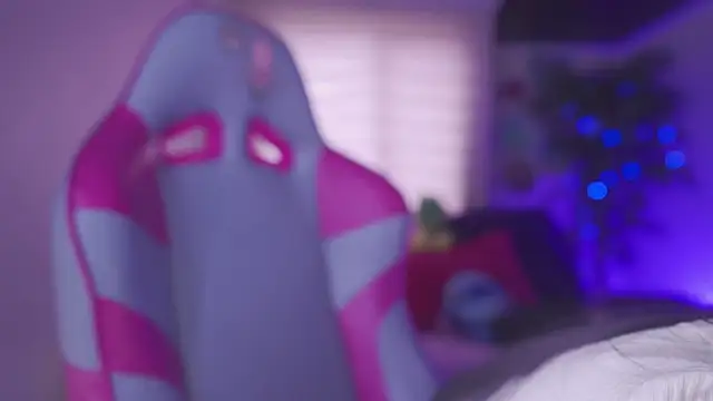 rebecah_1 - Rebecah_1's free webcam - UK Sex Cams