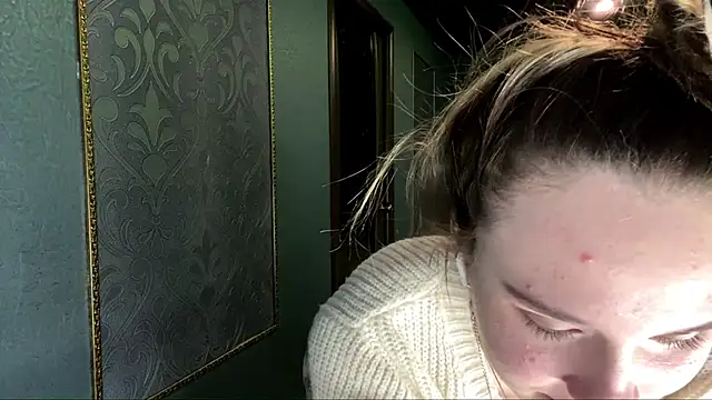 CarmelaLiebherr webcam