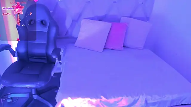 Daniiela_Ember webcam