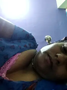 Webcam Model (yamini1431)  is live.Free join now!