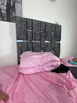 Webcam Model (Natasharuso)  is live.Free join now!