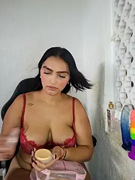 Mia_em webcam