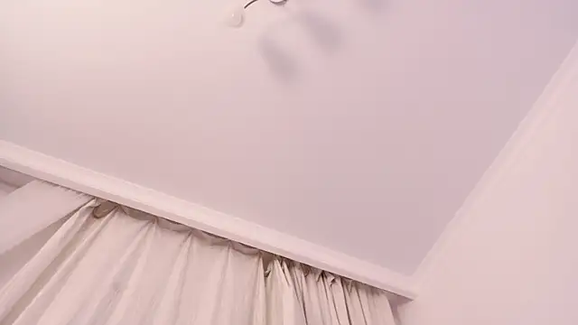 amelia_sunlight webcam