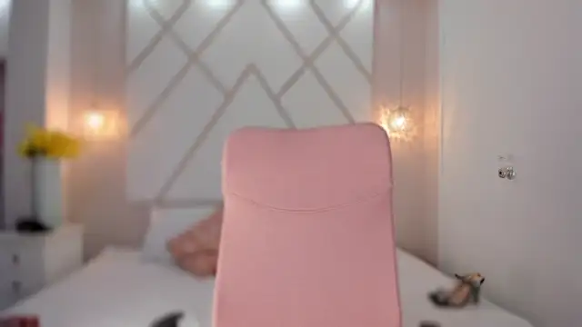 isabellashine webcam