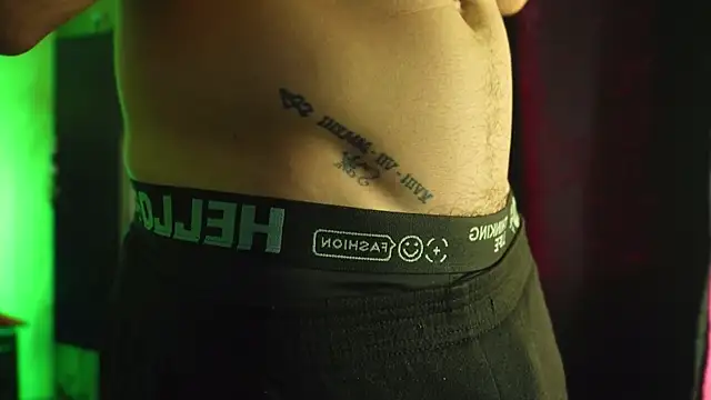 AlphaMasterXxx webcam