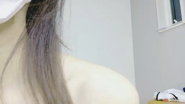 nene_sakurada webcam