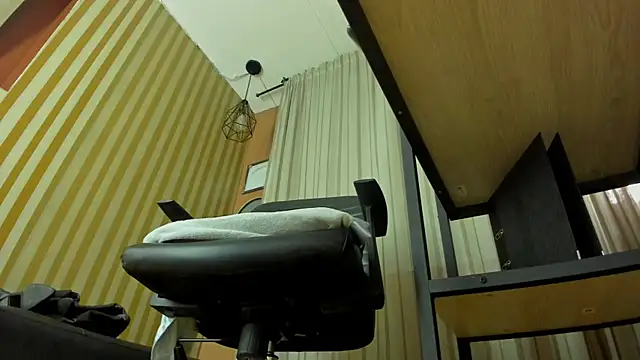 Scarlett_Barnes webcam