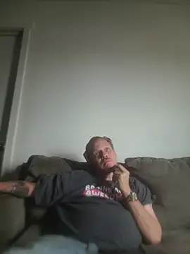 yourMasterisBored webcam