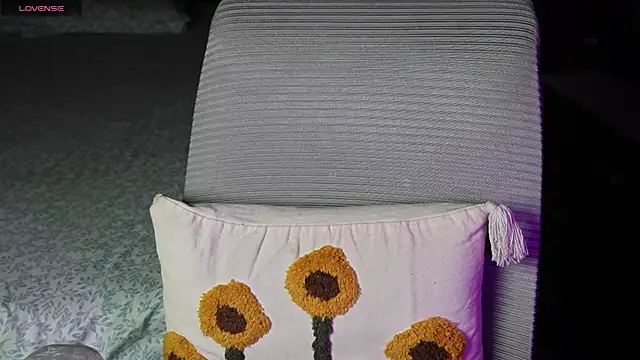 Misha-Malhotra webcam