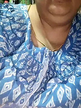 tamilthanushri webcam