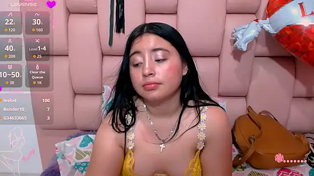 angelhotlatina18 webcam