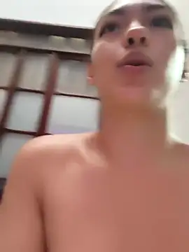 Victoria_Beaumont webcam