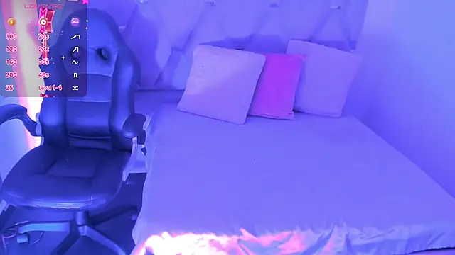 Daniiela_Ember webcam