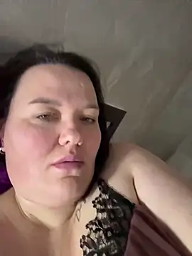 SunnyLeila2101 webcam