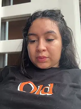 Pretty_Isadora webcam