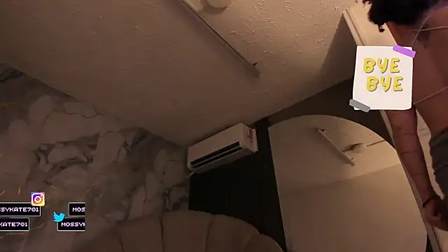 Katemoss70 live sex cam