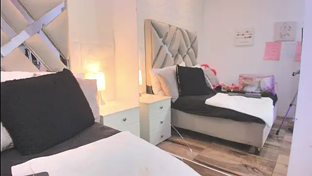 raquell_moore webcam