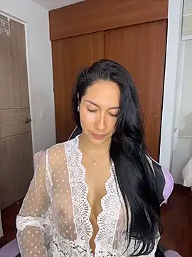 ArianaReynoldss webcam