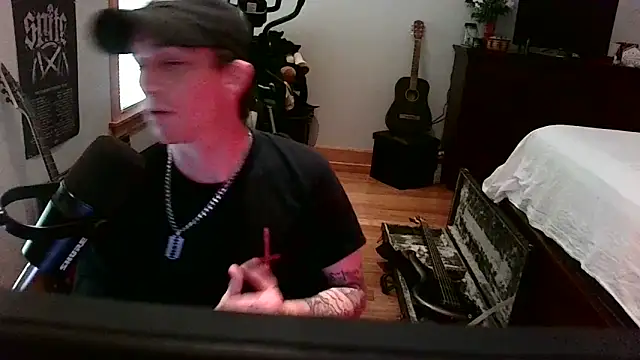 LEVIATHANX666 webcam