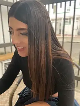 Electra_Pinkk webcam