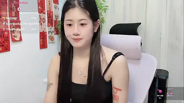 美女Yvonne-07在线直播