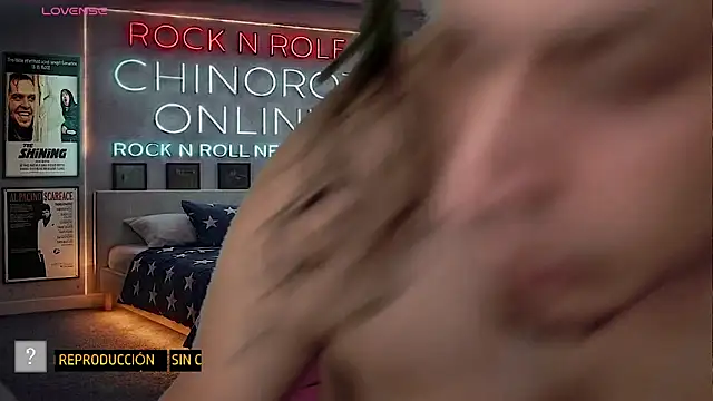 chino_roz webcam
