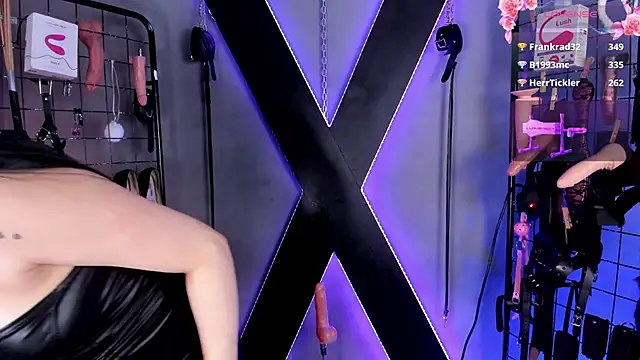Victorya_Emily_BDSM webcam