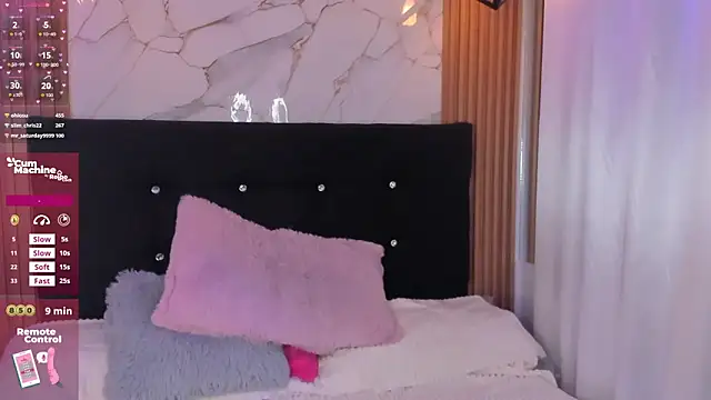 Anniie__Evans webcam