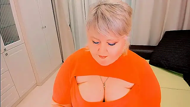 BIGTITSBBW