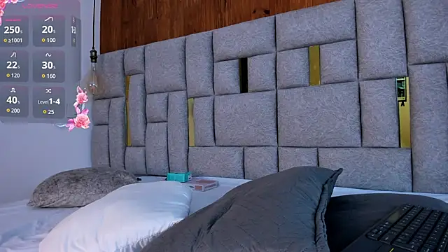 camilaa_smith_ webcam