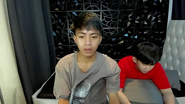 davincihugecock live sex cam