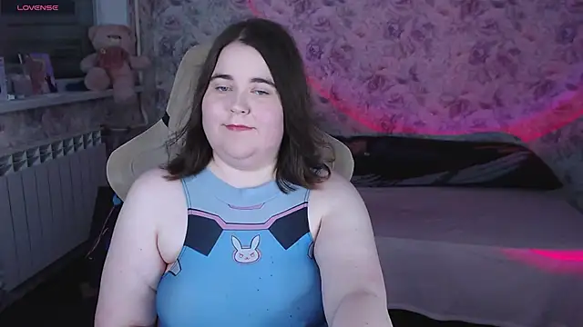 Estelle_Hicks webcam