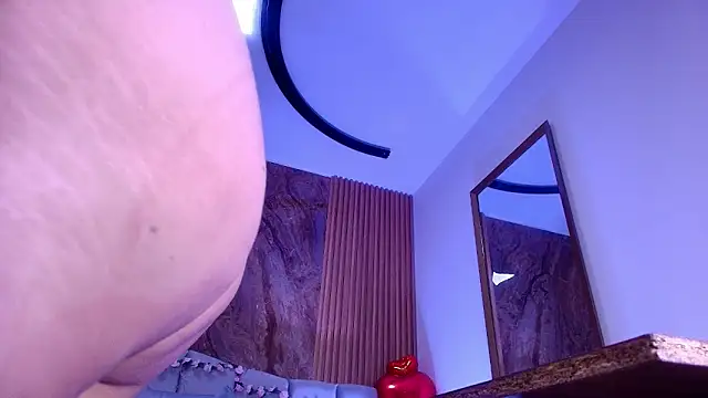 luce_williams webcam