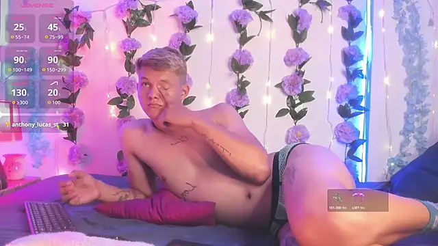 izan_20 - Izan_20's free webcam - UK Sex Cams