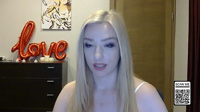 Wild_Silk_Desire webcam