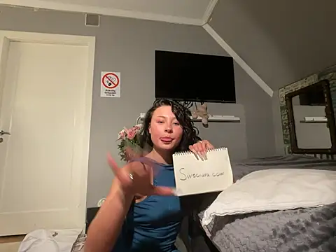 Swedishciara webcam